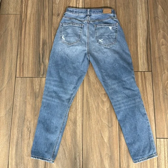 American Eagle size 0 distressed jeans excellent condition! - Picture 4 of 5